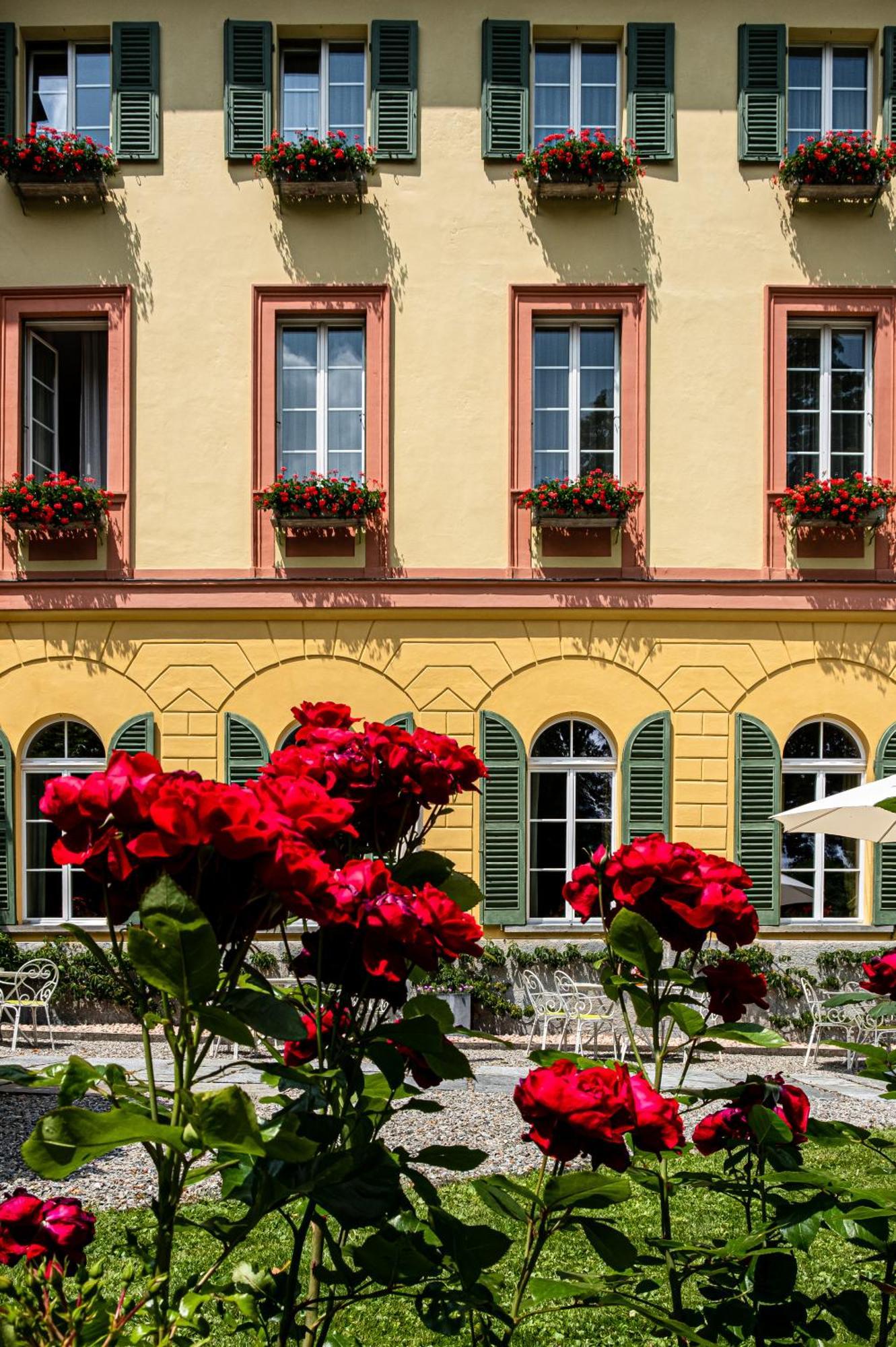 Hotel Le Prese Poschiavo Exterior photo