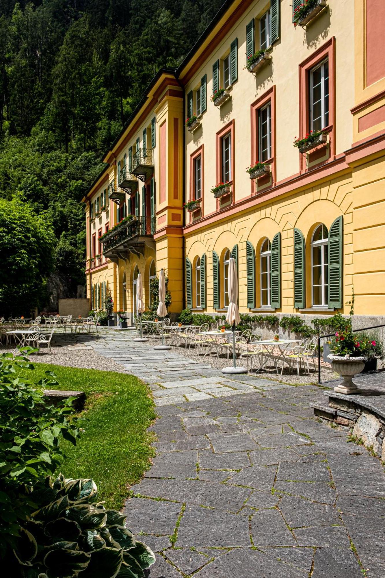 Hotel Le Prese Poschiavo Exterior photo
